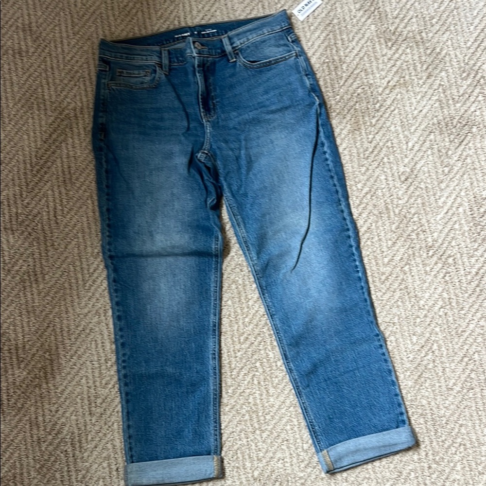 Old Navy Blue WOW Boyfriend Mid-rise Jeans Medium Wash